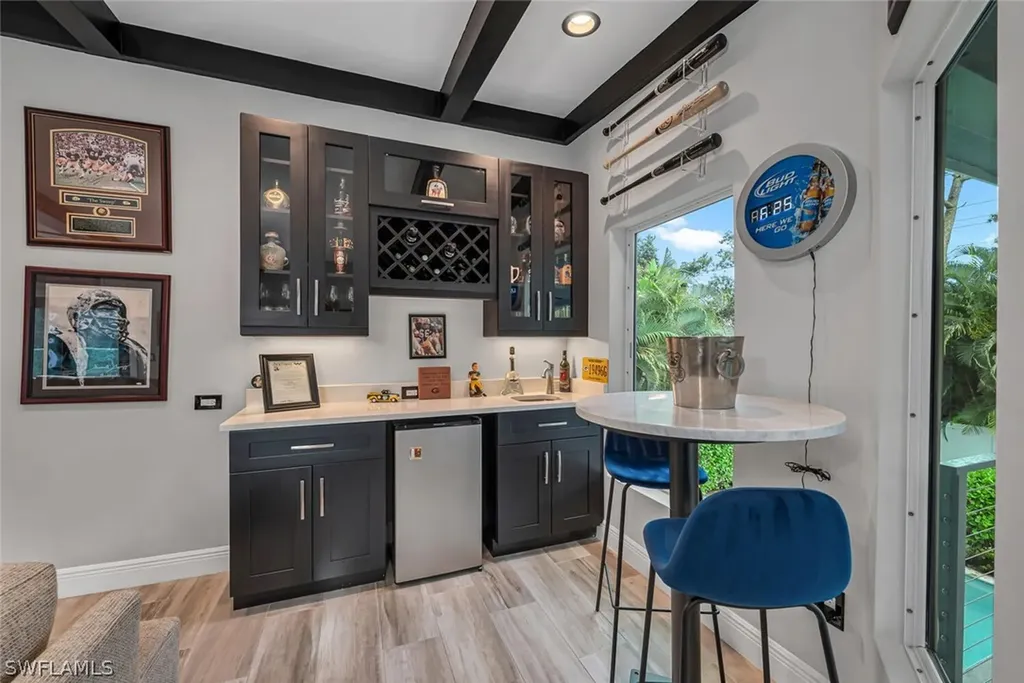 1200 Diana Avenue Naples FL 34103