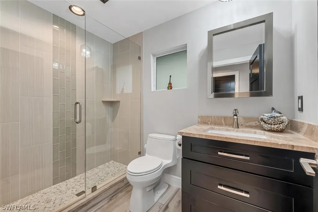 1200 Diana Avenue Naples FL 34103