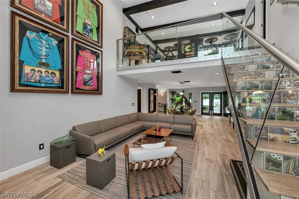 1200 Diana Avenue Naples FL 34103