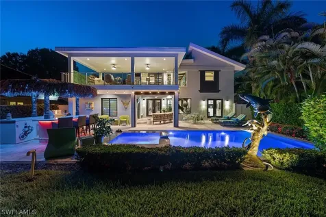 1200 Diana Avenue Naples FL 34103