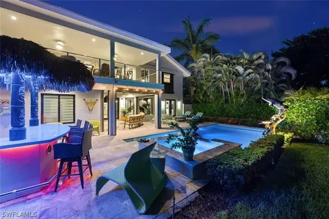 1200 Diana Avenue Naples FL 34103