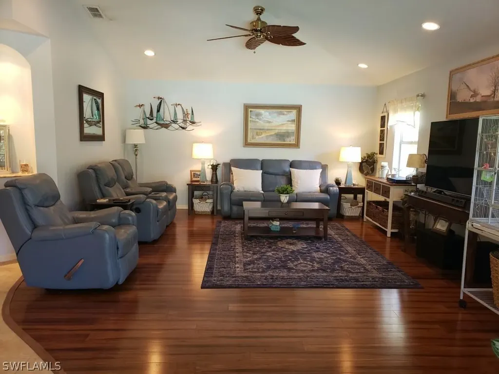 591 3rd Street SW Naples FL 34117