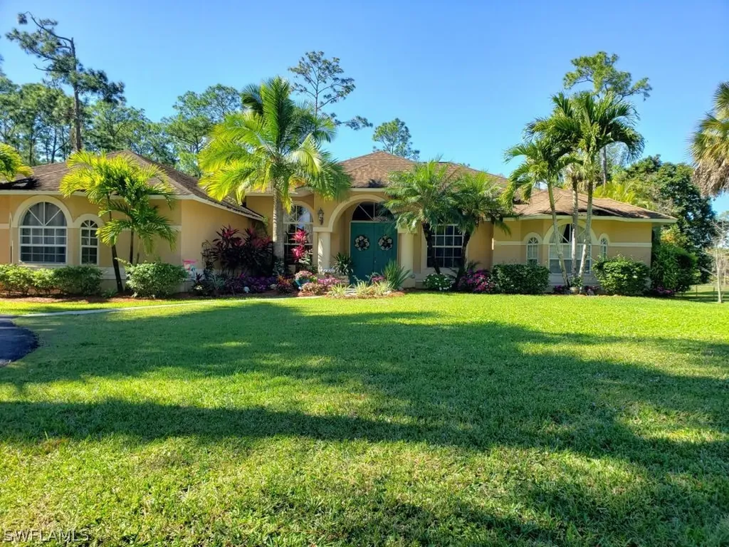 591 3rd Street SW Naples FL 34117