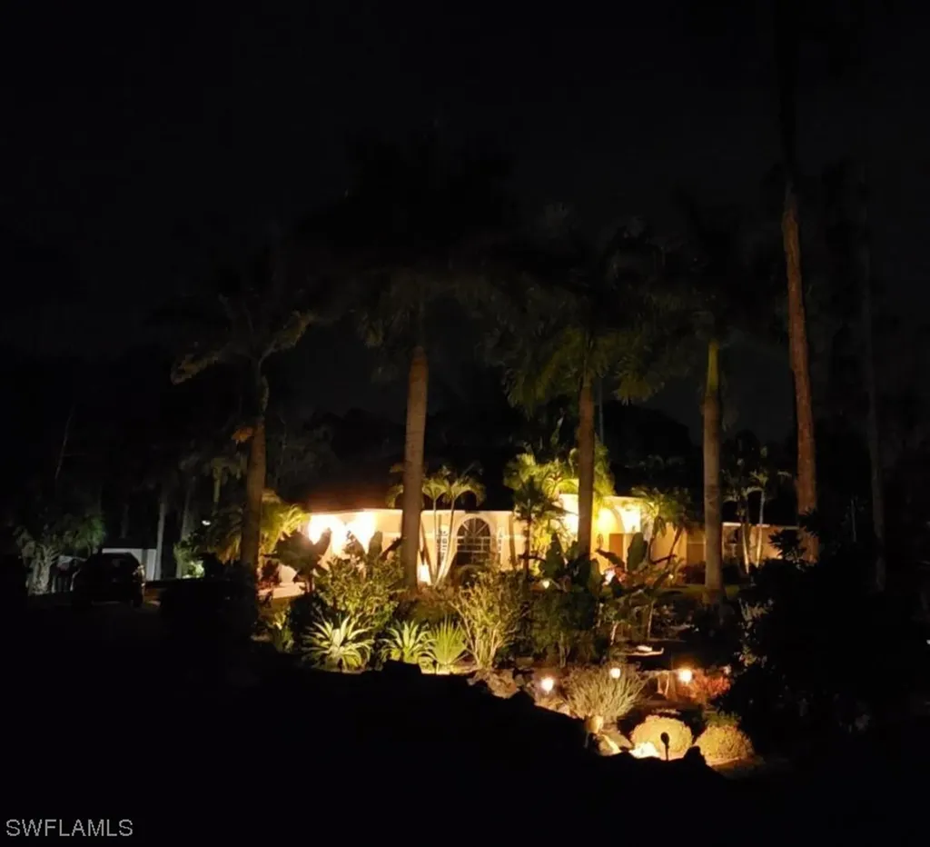 591 3rd Street SW Naples FL 34117