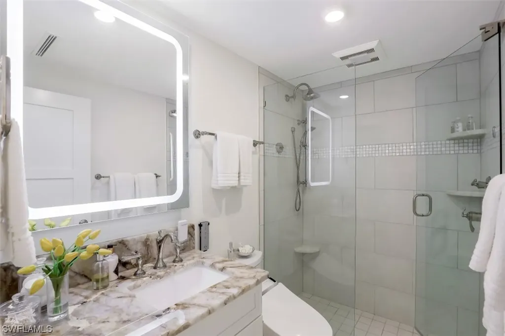 2885 Gulf Shore Boulevard N Naples FL 34103
