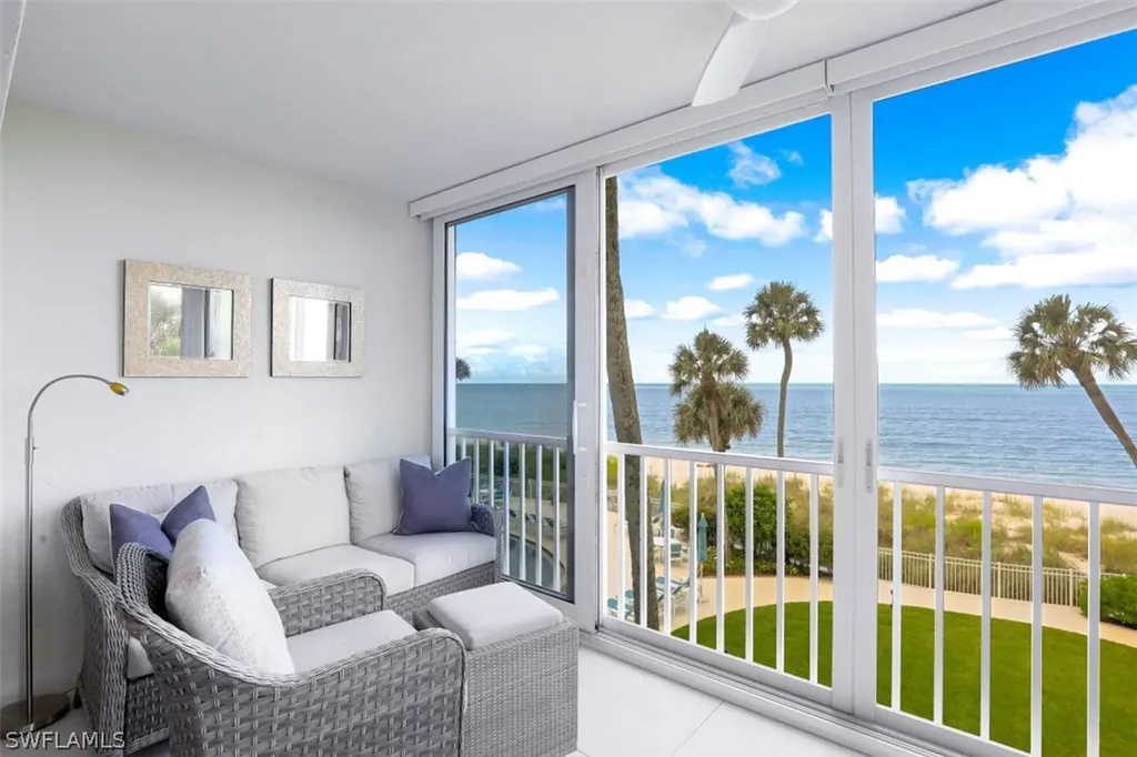 2885 Gulf Shore Boulevard N Naples FL 34103
