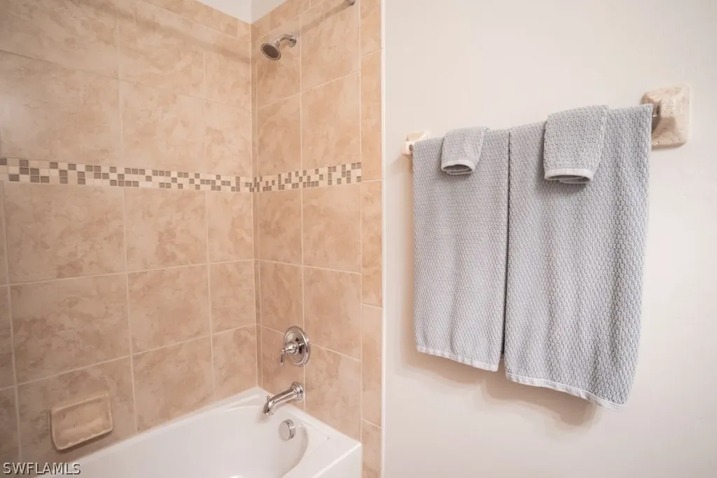 7991 Princeton Drive Naples FL 34104