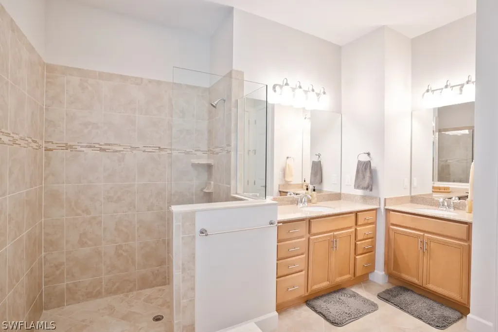 7991 Princeton Drive Naples FL 34104
