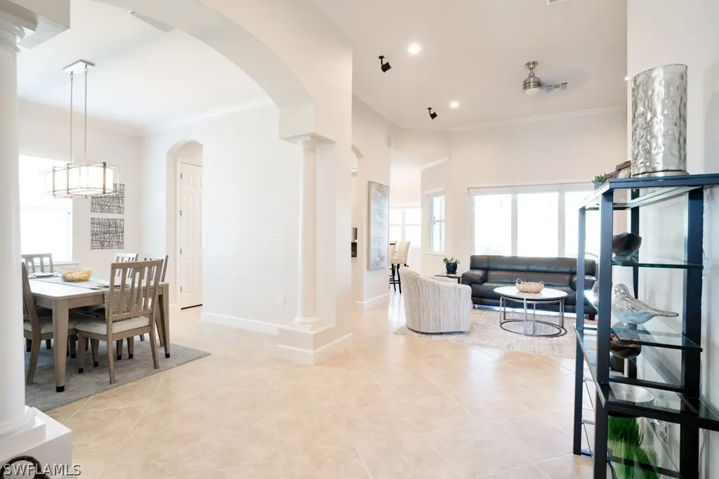 7991 Princeton Drive Naples FL 34104