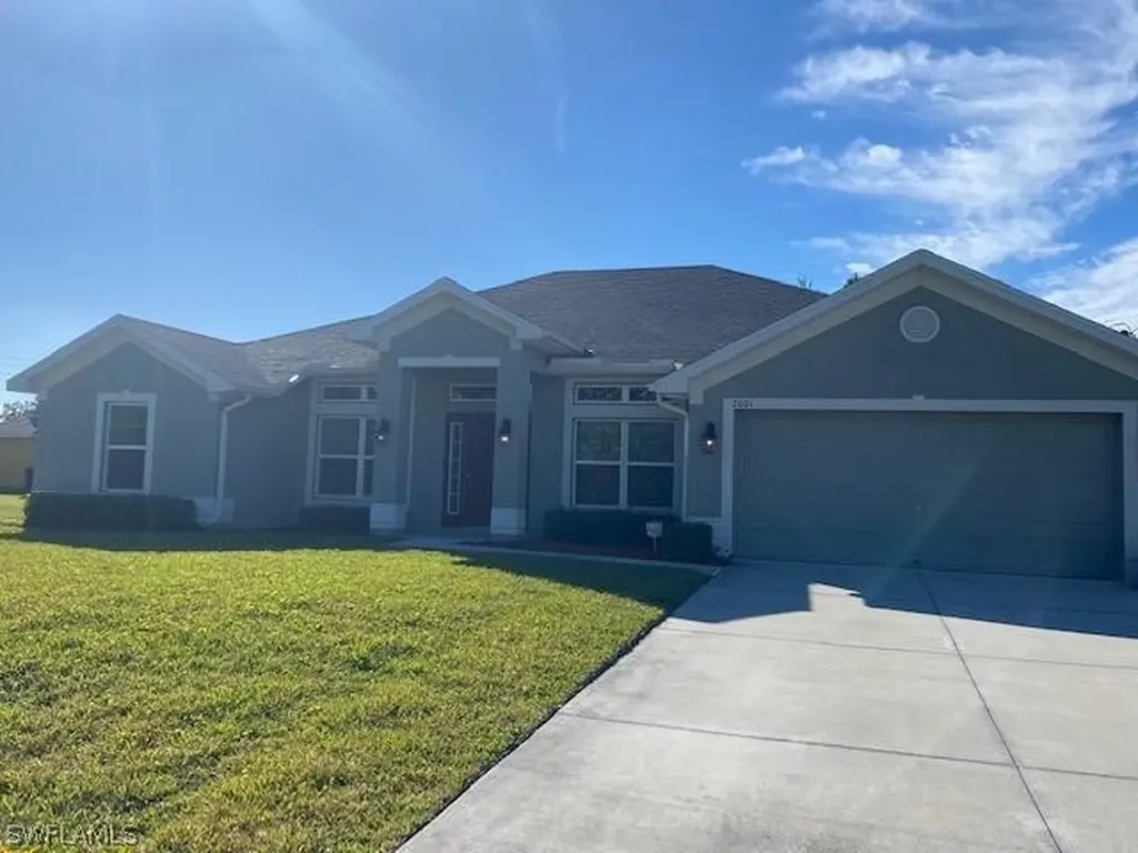 2001 Olsen Lane Lehigh Acres FL 33972