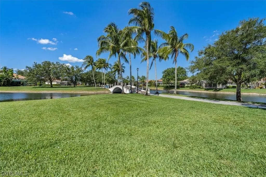 5989 Bermuda Lane Naples FL 34119
