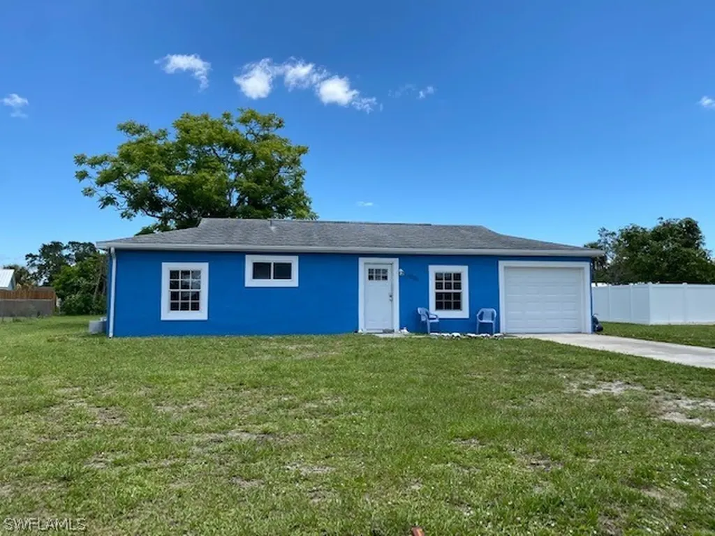 4004 W Palomar Circle Labelle FL 33935