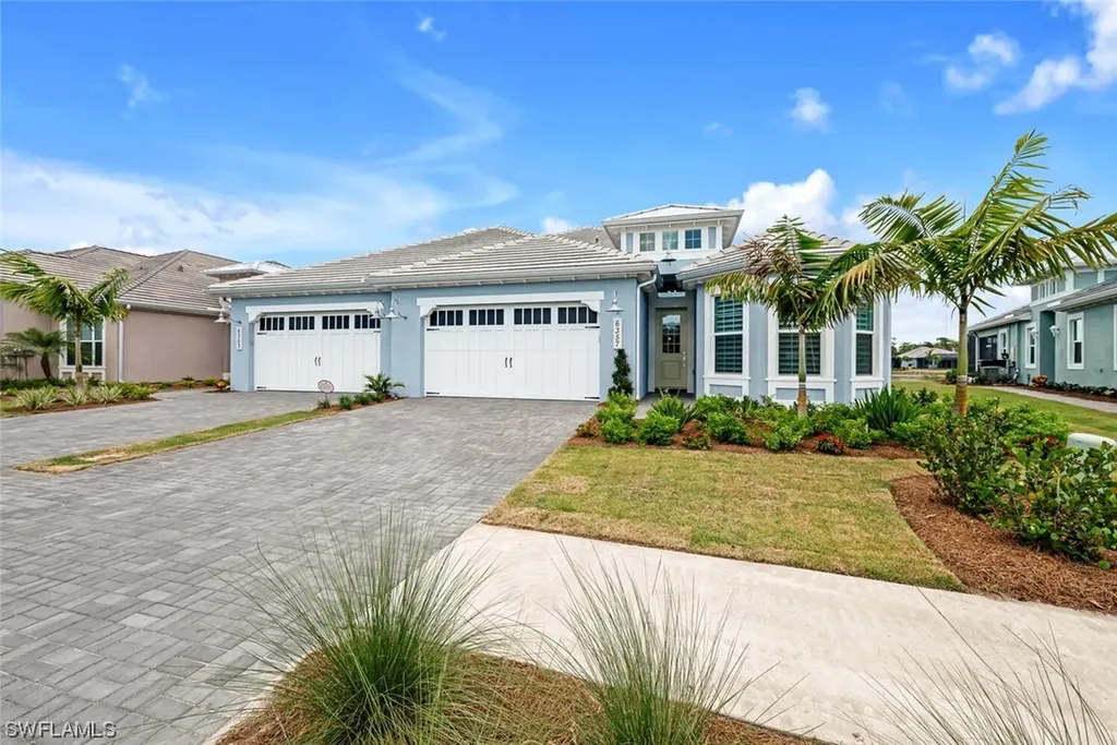 6357 Arriba Avenue Naples FL 34113