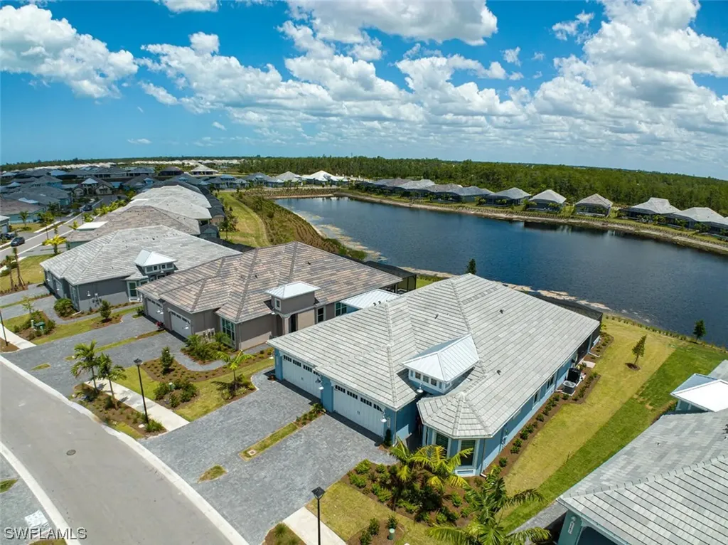 6357 Arriba Avenue Naples FL 34113