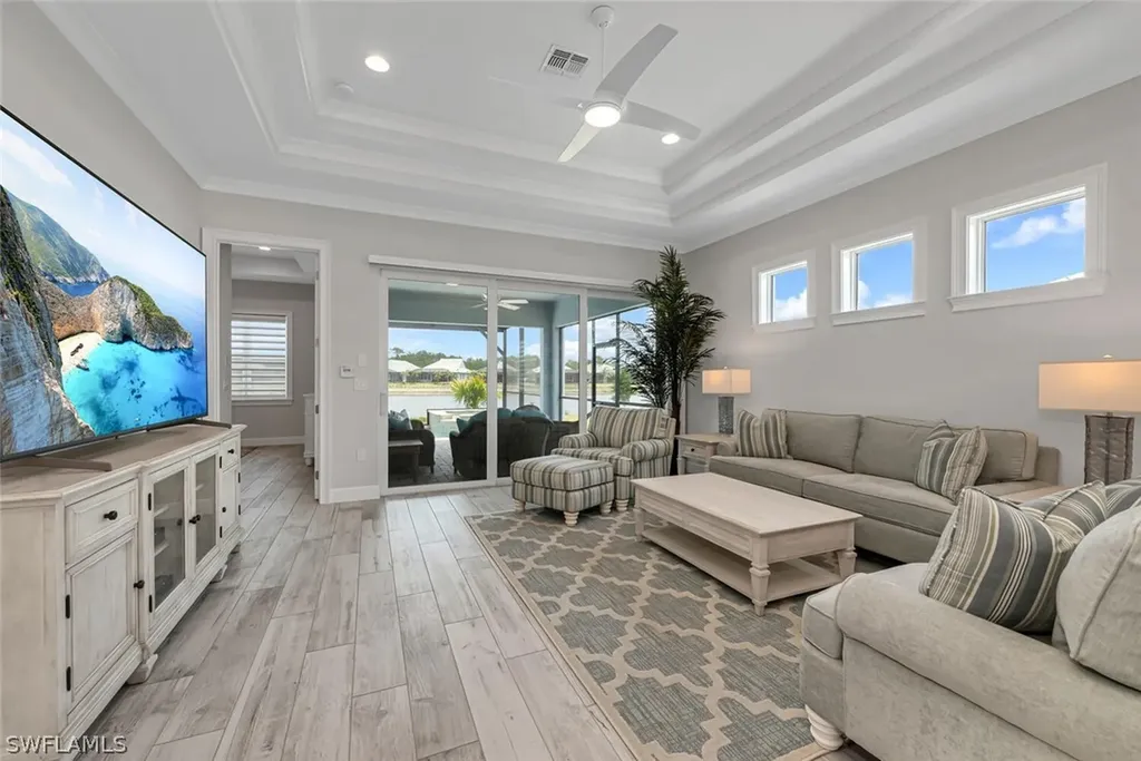 6357 Arriba Avenue Naples FL 34113