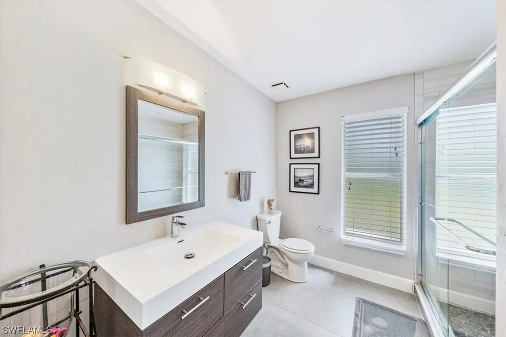 18 Paddington Court Naples FL 34104