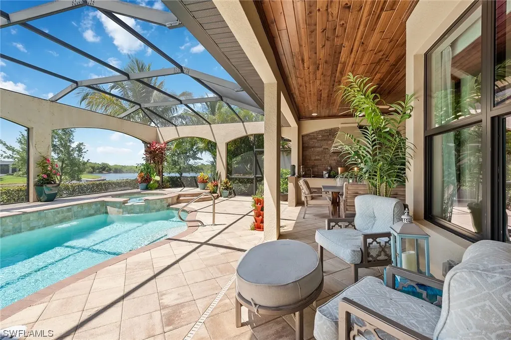 3270 Runaway Lane Naples FL 34114