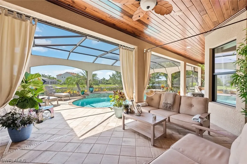 3270 Runaway Lane Naples FL 34114