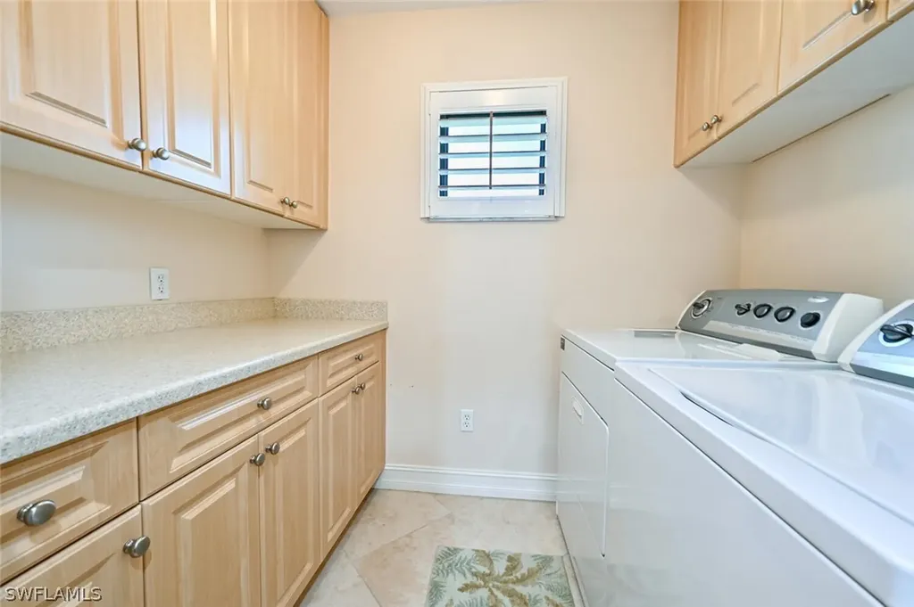788 Park Shore Drive Naples FL 34103