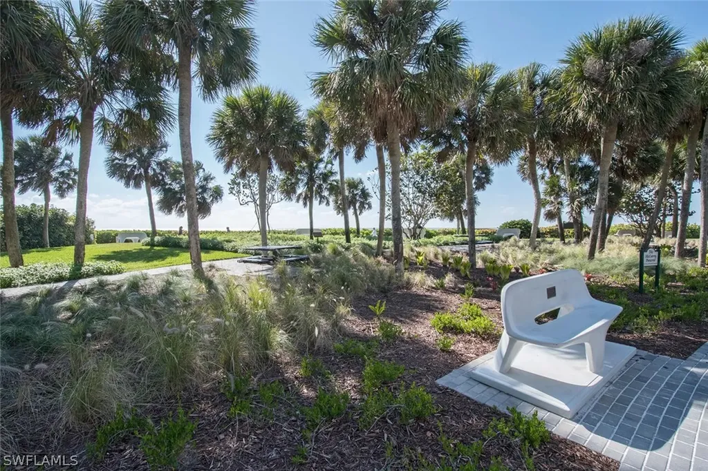 788 Park Shore Drive Naples FL 34103