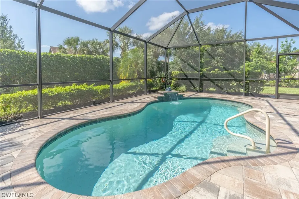 7156 Live Oak Drive Naples FL 34114