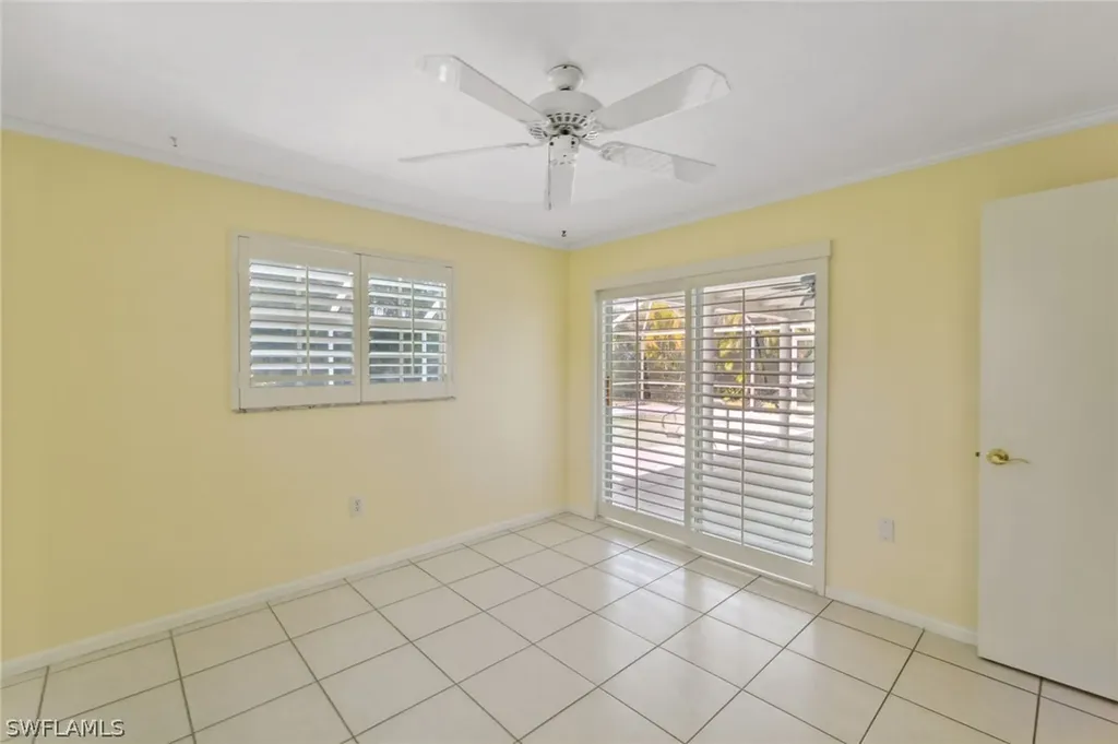 740 Park Shore Drive Naples FL 34103