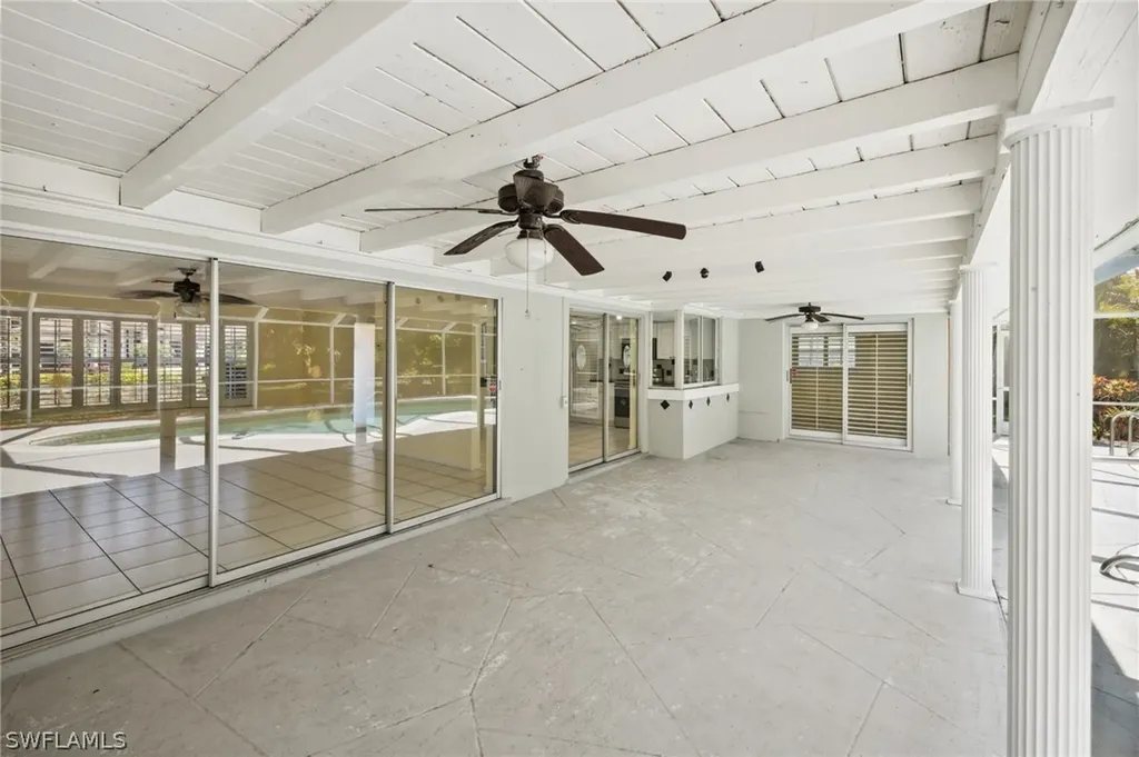 740 Park Shore Drive Naples FL 34103