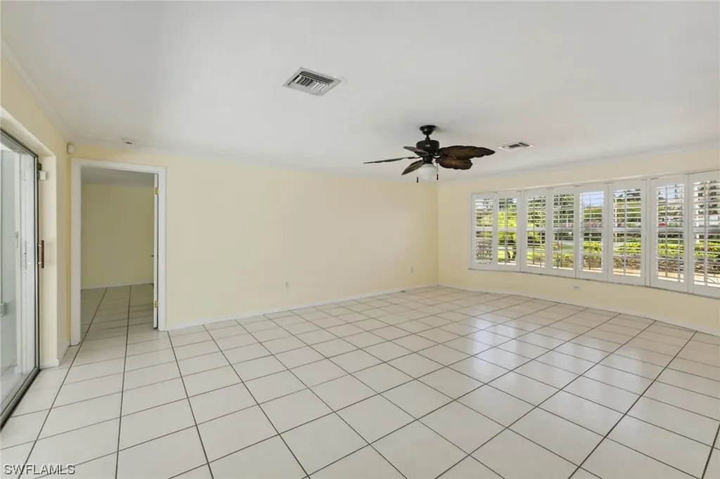 740 Park Shore Drive Naples FL 34103