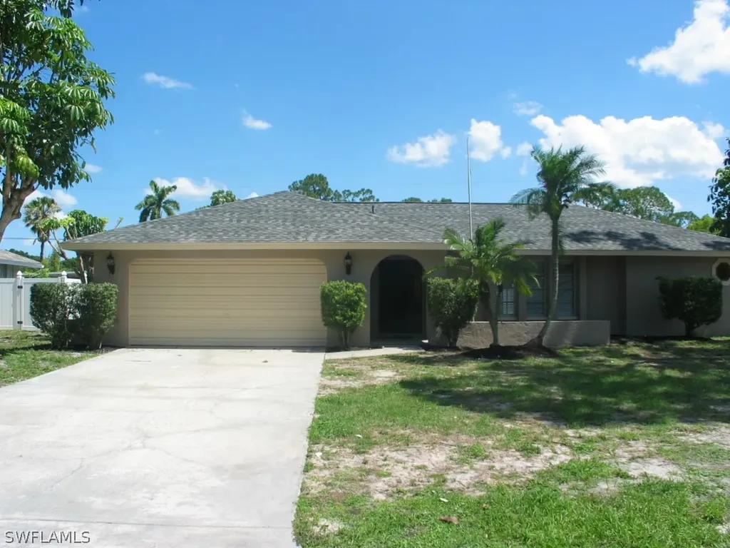 2443 Ivy Avenue Fort Myers FL 33907