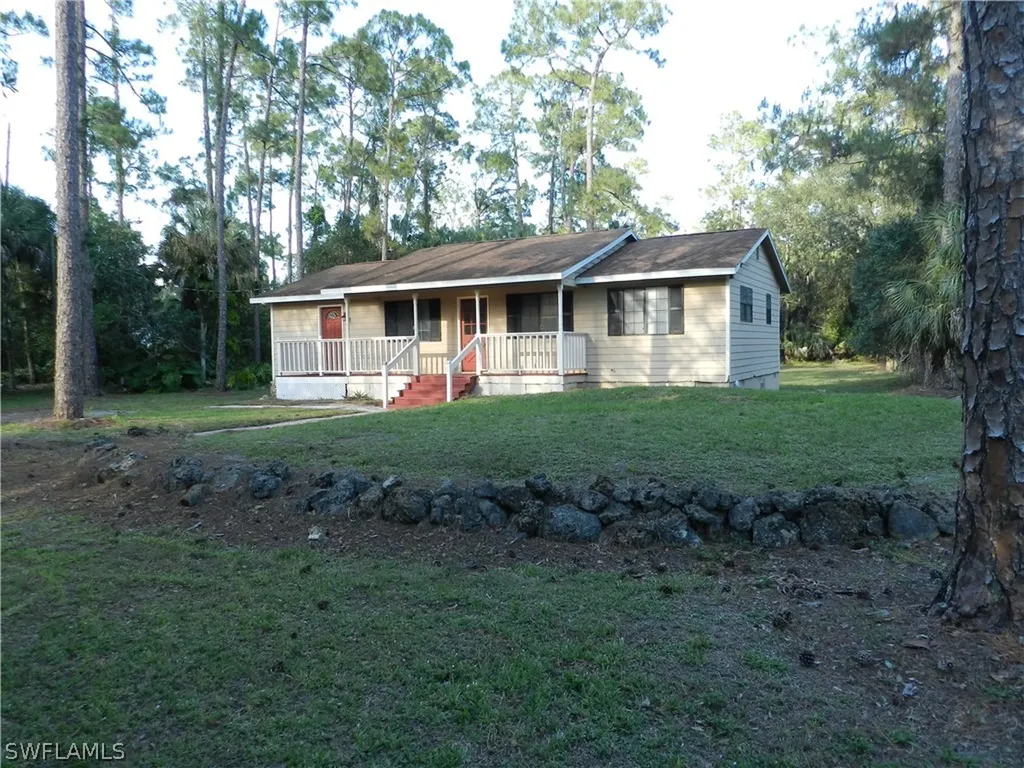 810 Wilson Boulevard S Naples FL 34117
