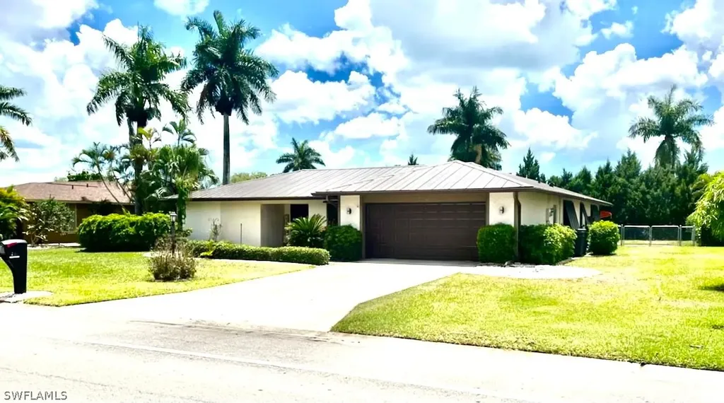 1720 Whiskey Creek Drive Fort Myers FL 33919