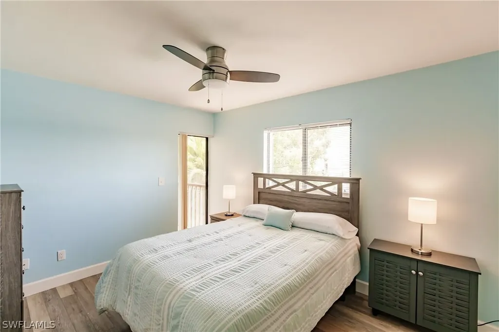 4925 York Street Cape Coral FL 33904