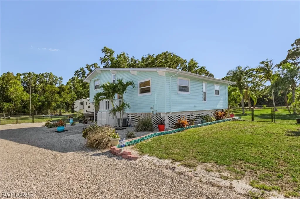 3829 Snowbird Lane St. James City FL 33956