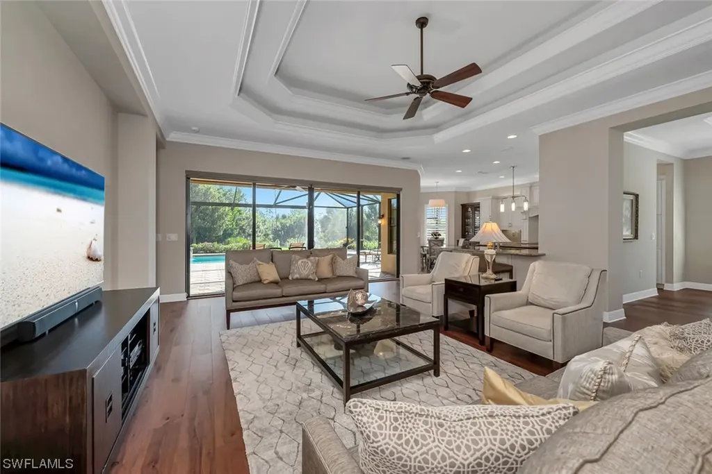 3951 Bering Court Naples FL 34119