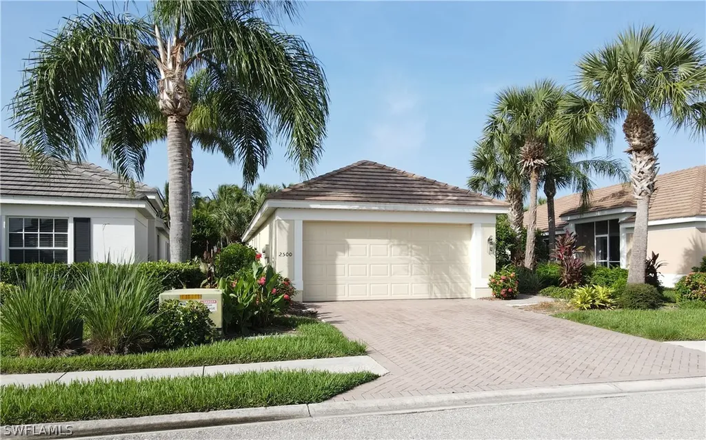 2500 Belleville Court Cape Coral FL 33991