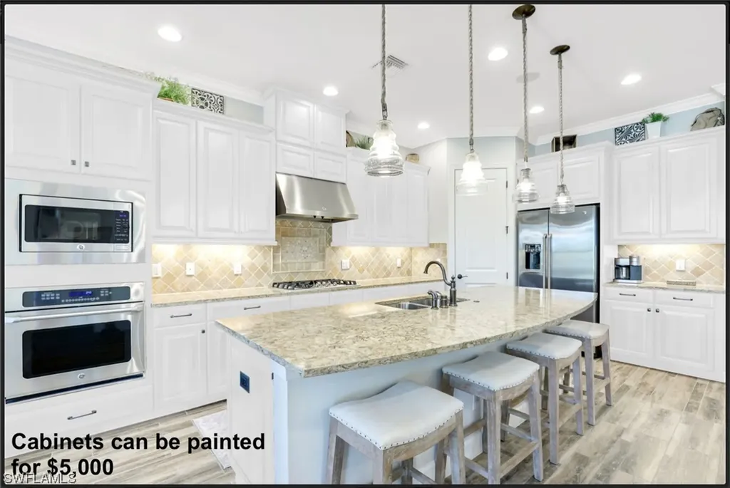 8697 Cavano Street Naples FL 34119