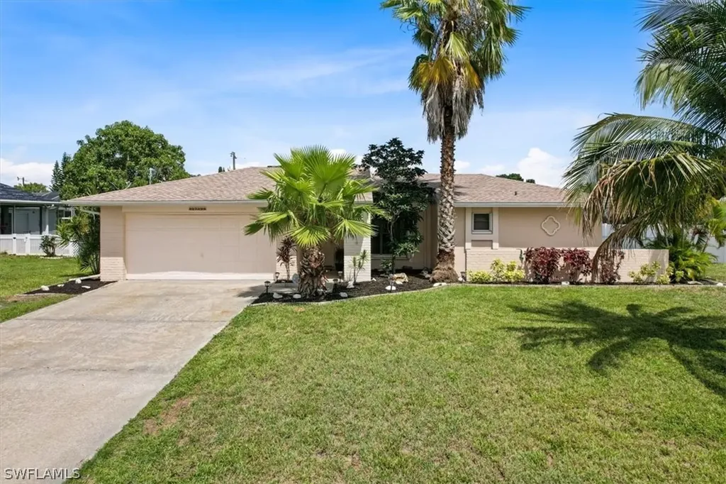 1709 SE 10th Place Cape Coral FL 33990