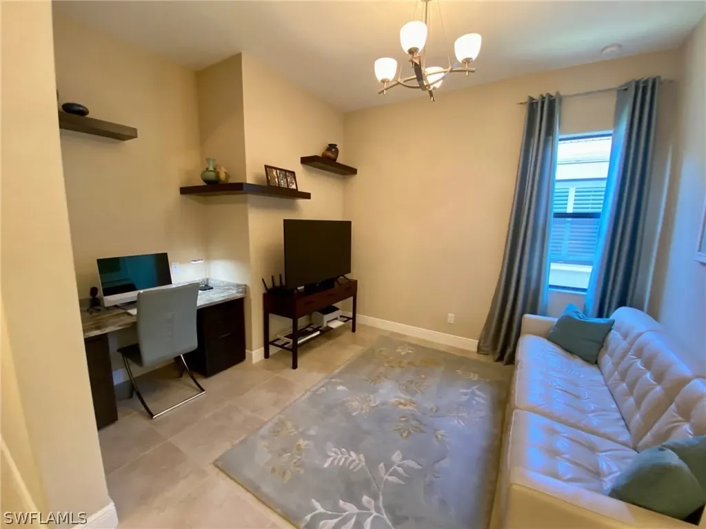 1518 Serrano Circle Naples FL 34105