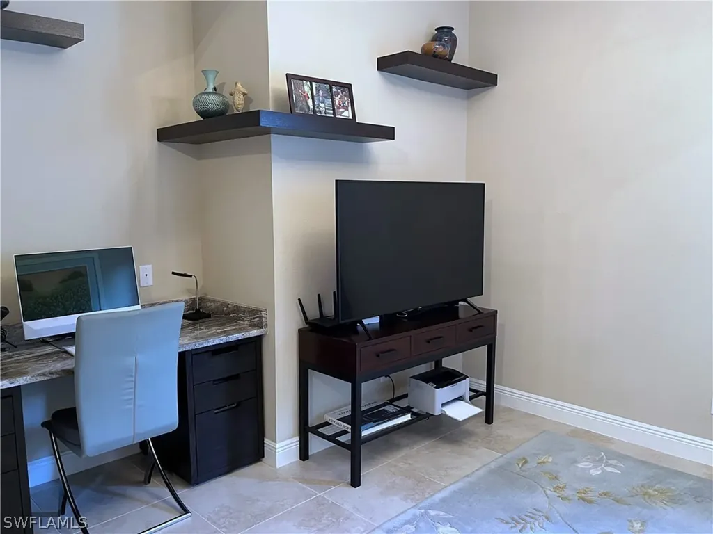 1518 Serrano Circle Naples FL 34105