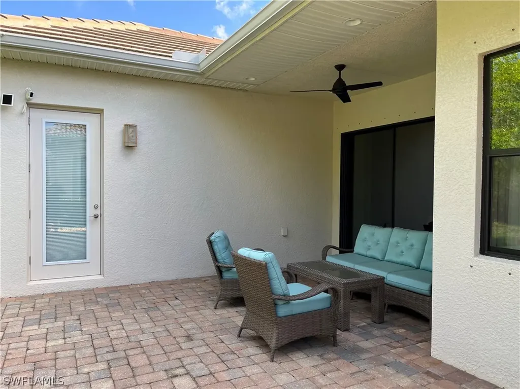 1518 Serrano Circle Naples FL 34105