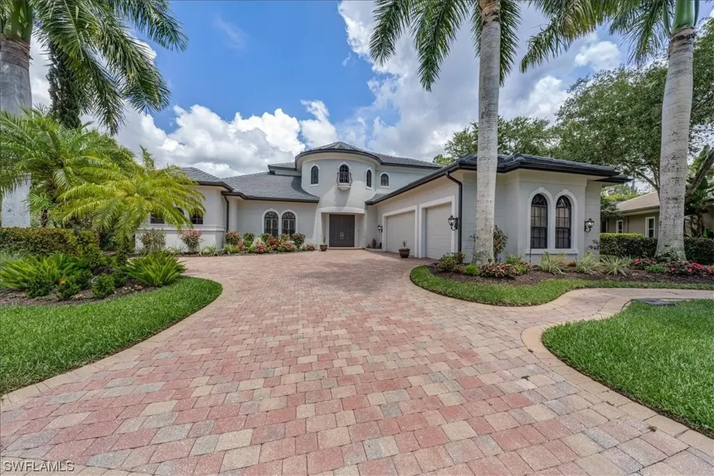 Naples FL, 2934 Florentine Court