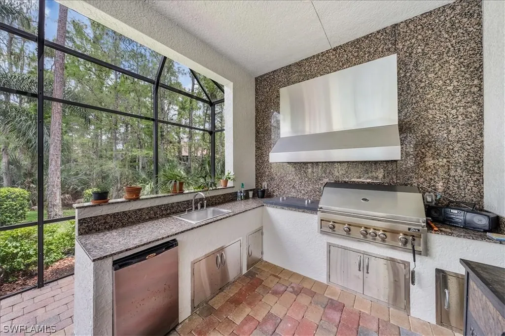 2934 Florentine Court Naples FL 34119