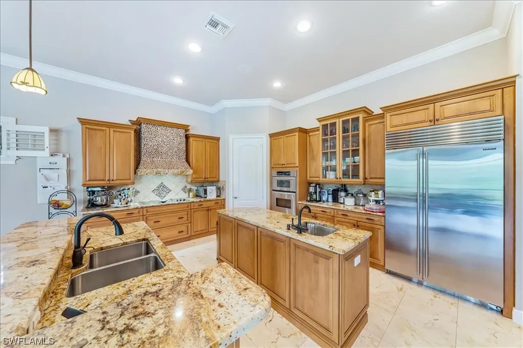 2934 Florentine Court Naples FL 34119