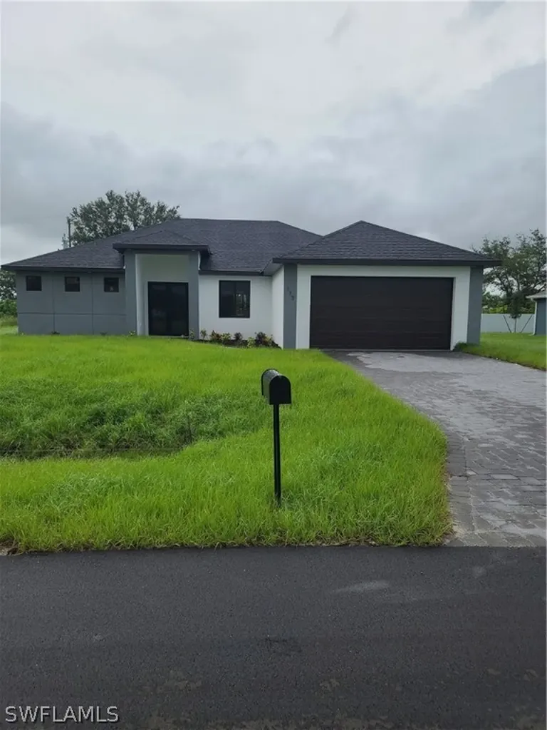 3011 NE Juanita Place Cape Coral FL 33909
