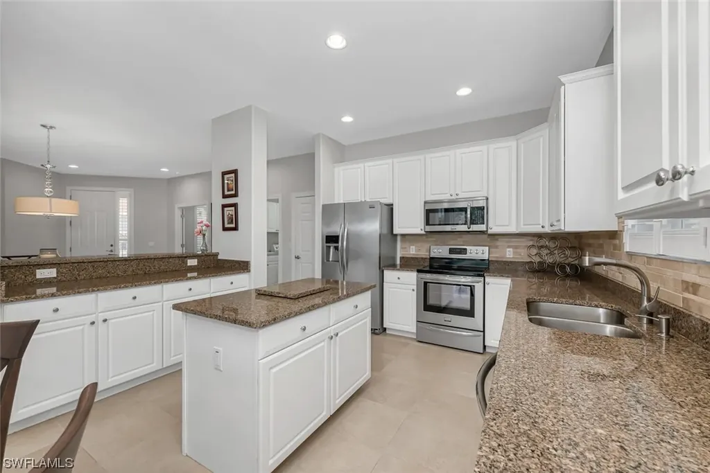 4790 Shinnecock Hills Court Naples FL 34112