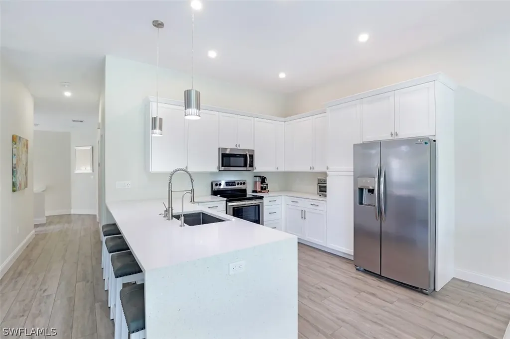 Naples FL, 2436 Orchid Bay Drive, Unit G-202