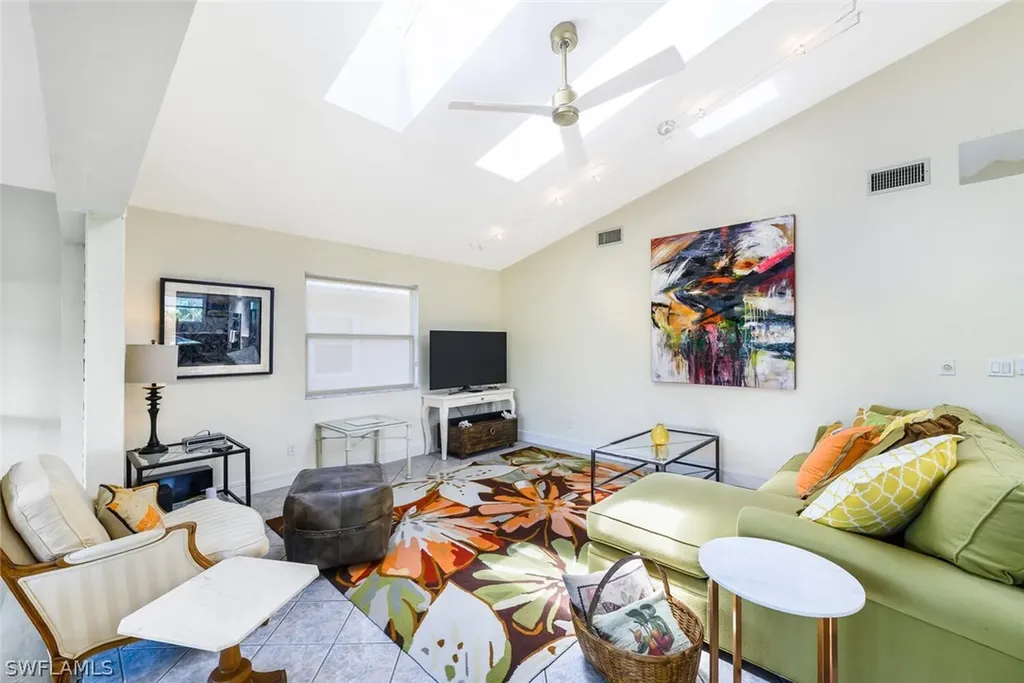 770 Park Avenue Naples FL 34110
