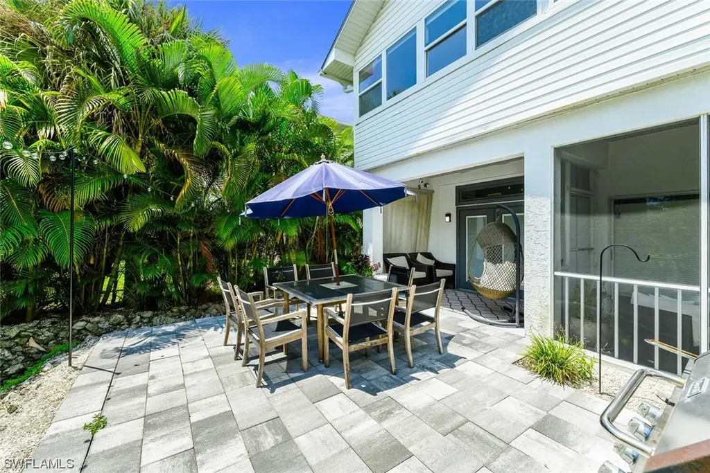 770 Park Avenue Naples FL 34110