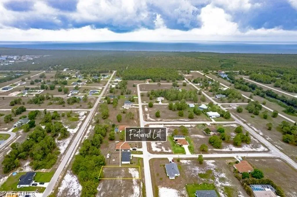 3610 NW 43rd Street Cape Coral FL 33993