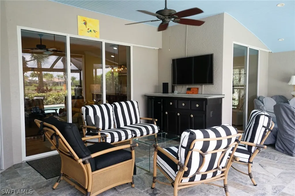 9081 Shadow Glen Way Fort Myers FL 33913
